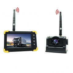 Rechargeable Digital Wireless 5 inch Monitor and Camera System for RV